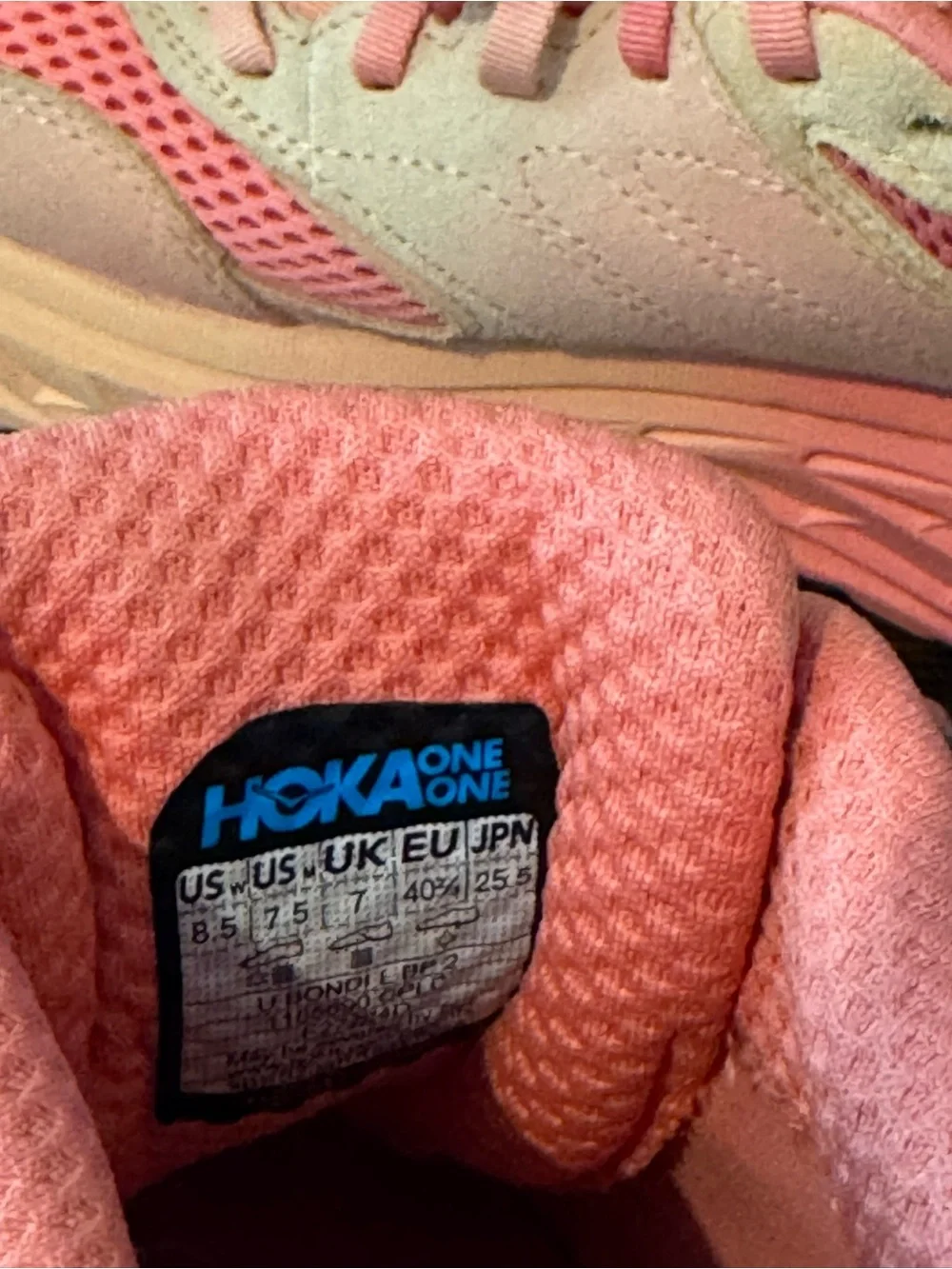 Hoka One One new no
